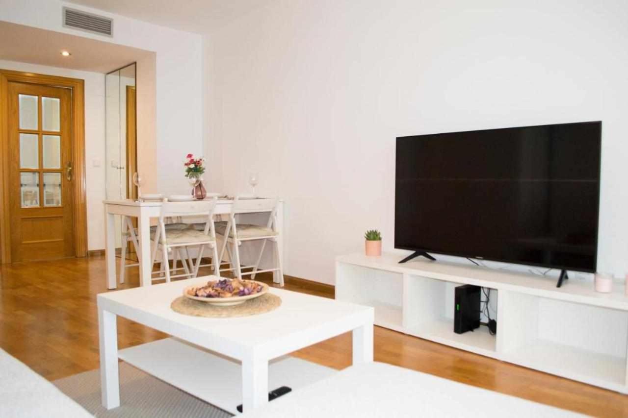 Apartamenticos Torrenueva I Apartman Zaragoza Kültér fotó